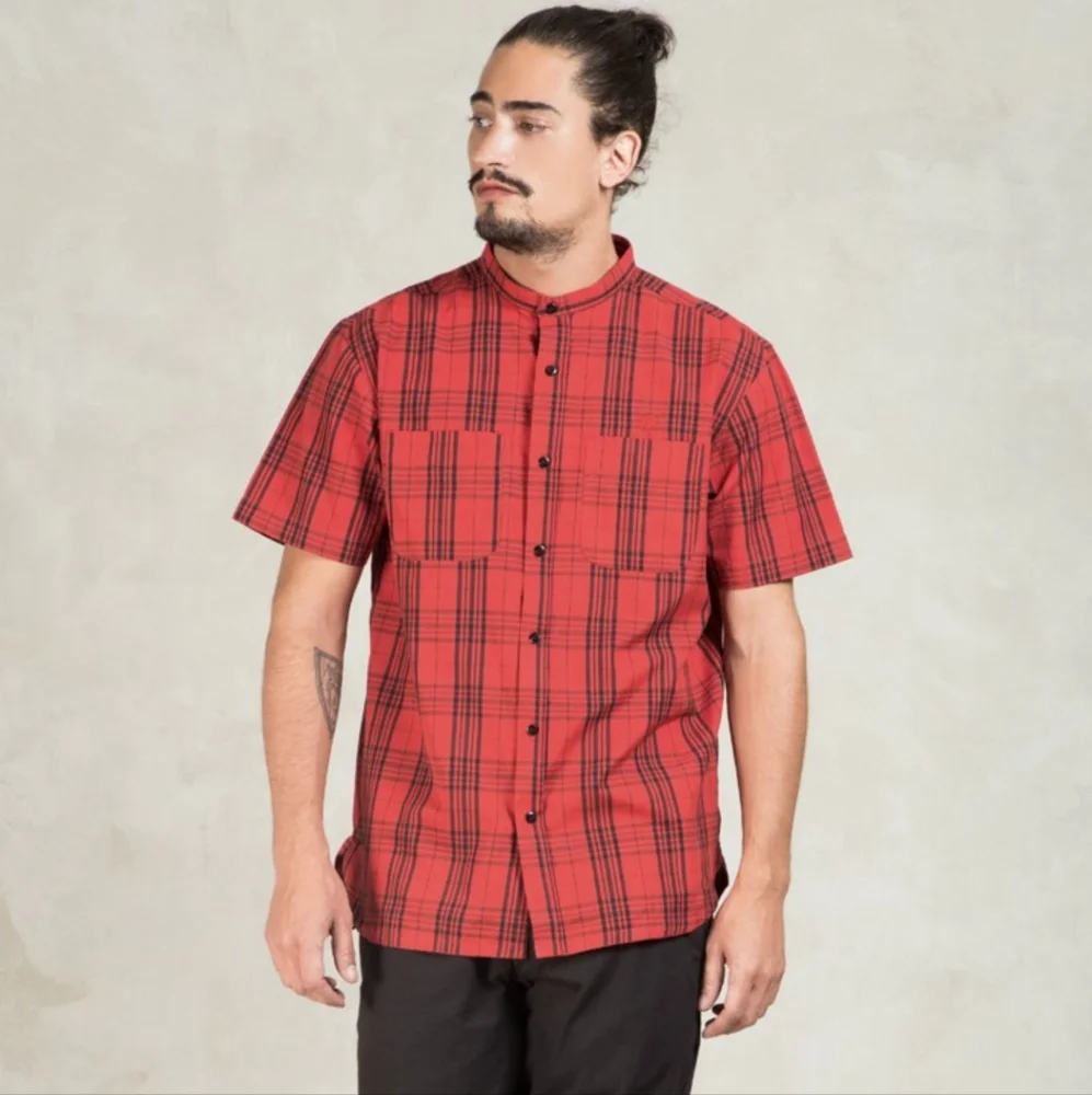 10.Deep Red Black Shirt M - Picture 1 of 6